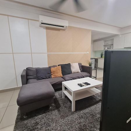 Solstice Service Apartment Cyberjaya Wifi Netflix Klia Room photo