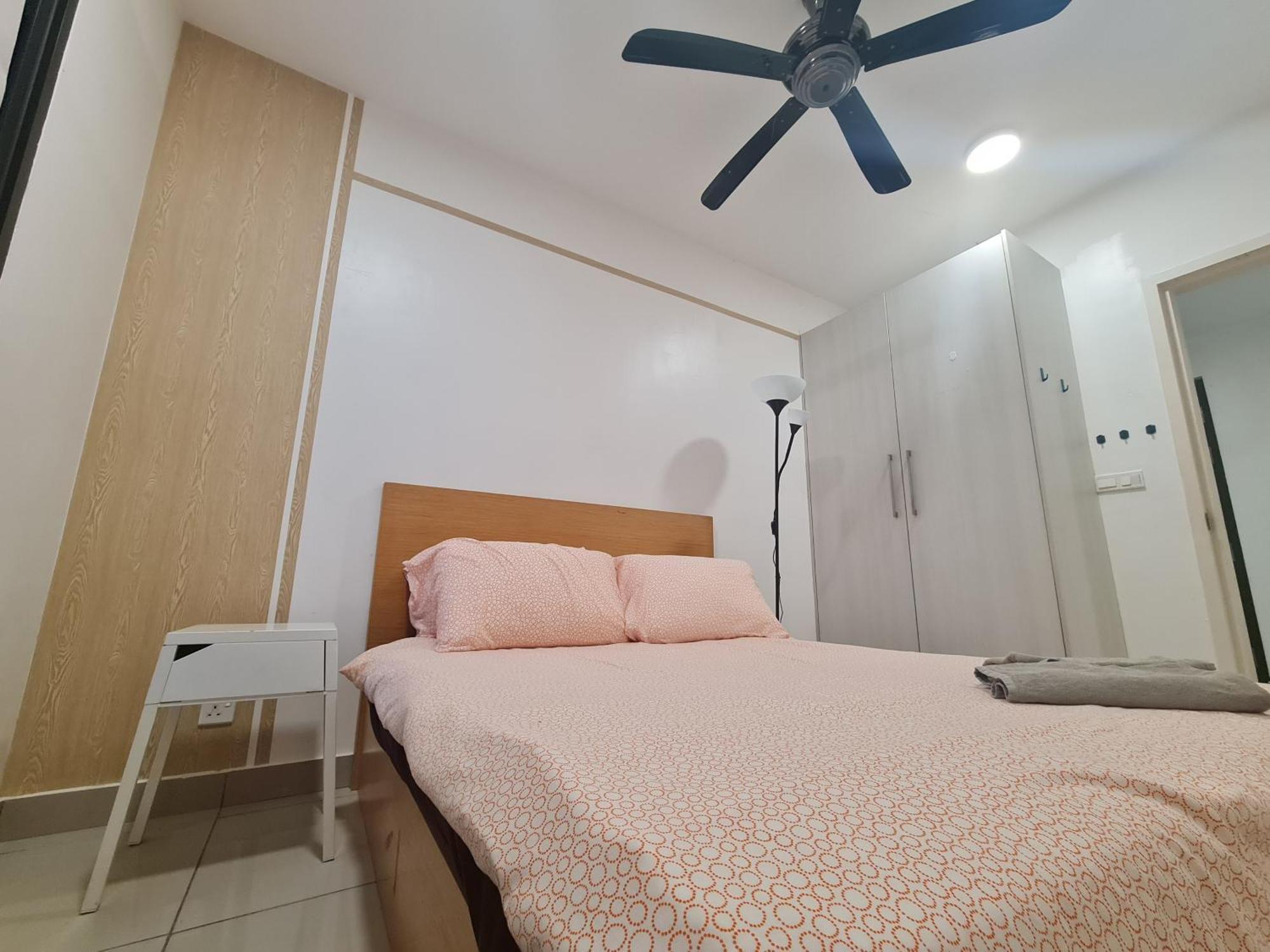 Solstice Service Apartment Cyberjaya Wifi Netflix Klia Room photo